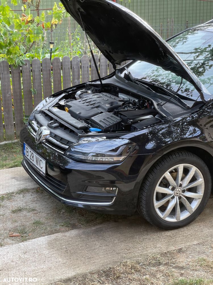 Volkswagen Golf 1.6 TDI DPF Highline - 13