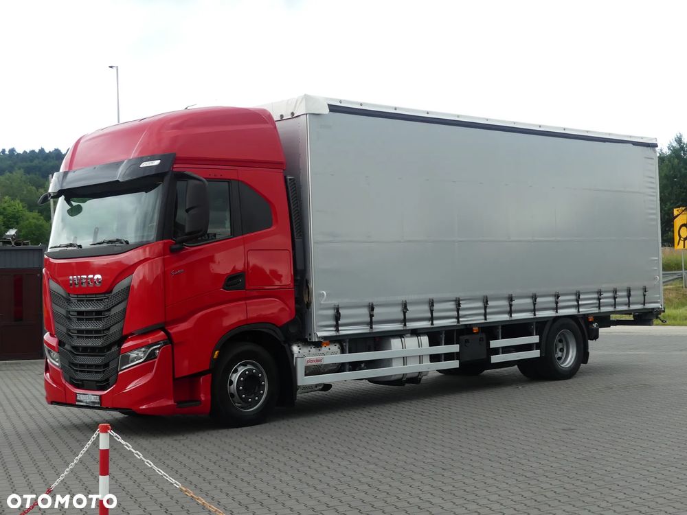 Iveco S WAY 460 / FIRANKA 8.10m / EURO 6 / KLIMATYZACJA POSTOJOWA / - 2