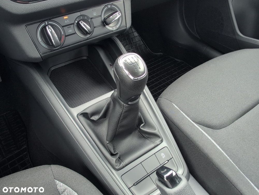 Skoda Kamiq 1.0 TSI Active - 24