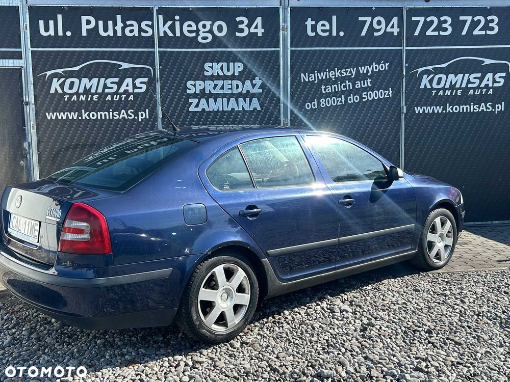 Skoda Octavia 2004 photo 2