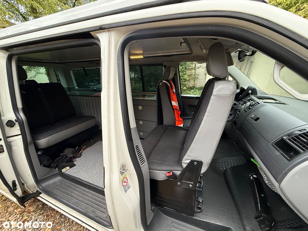 Volkswagen Caravelle L1 Comfortline - 8