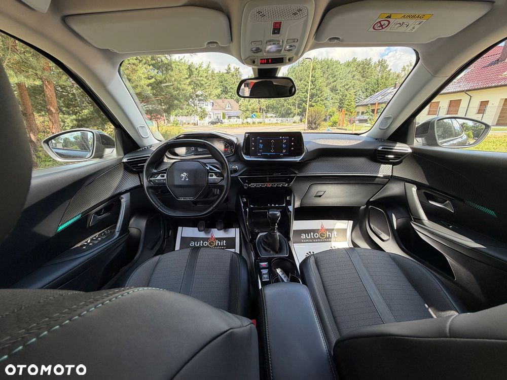 Peugeot 2008 1.5 BlueHDi Allure Pack S&S - 22