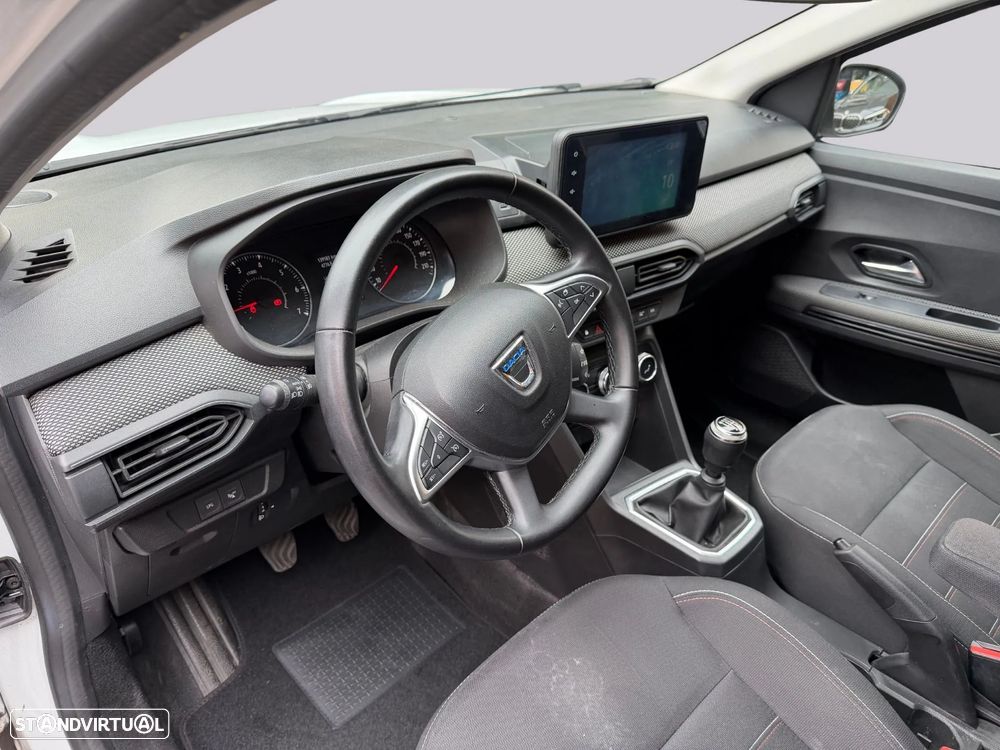 Dacia Jogger - 21