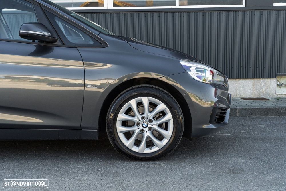 BMW 216 Gran Tourer d Line Sport - 42