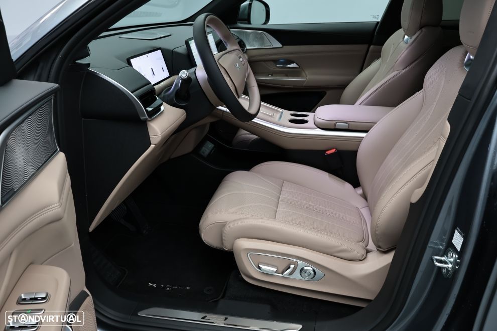 Xpeng G9 93.1 kWh Long Range+Gancho de Reboque - 27