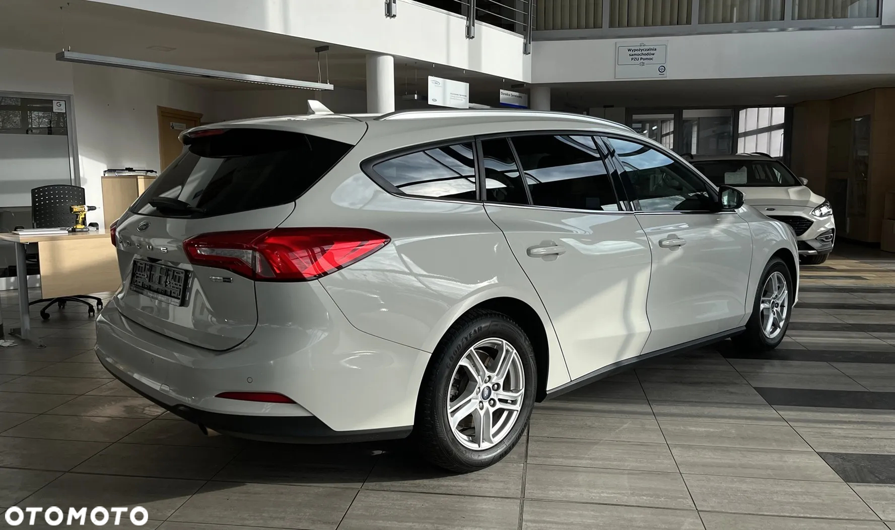 Ford Focus - 5
