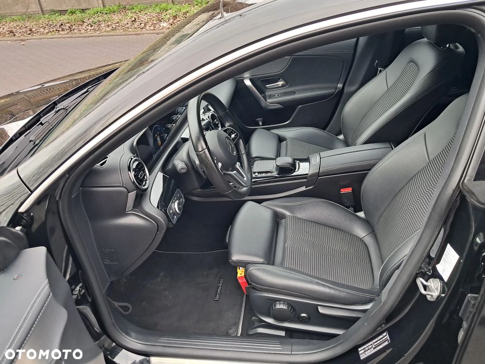 Mercedes-Benz CLA 200 d 8G-DCT Progressive Line Advanced - 14