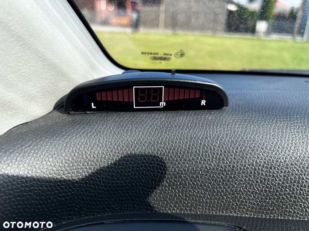 Suzuki Swift - 9