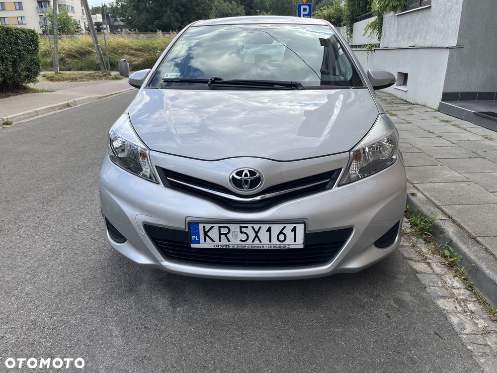 Toyota Yaris 1.33 Prestige - 2