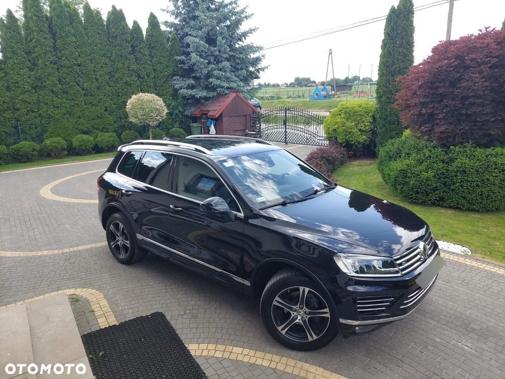 Volkswagen Touareg 3.0 V6 TDI BMT Perfectline R-Style - 8