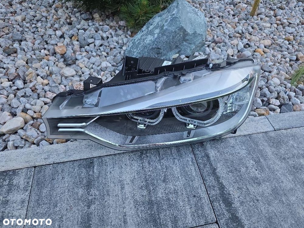 BMW 3 F30 F31 Lampa lewa przód Bi-Xenon Led 6311-7259525 - 2