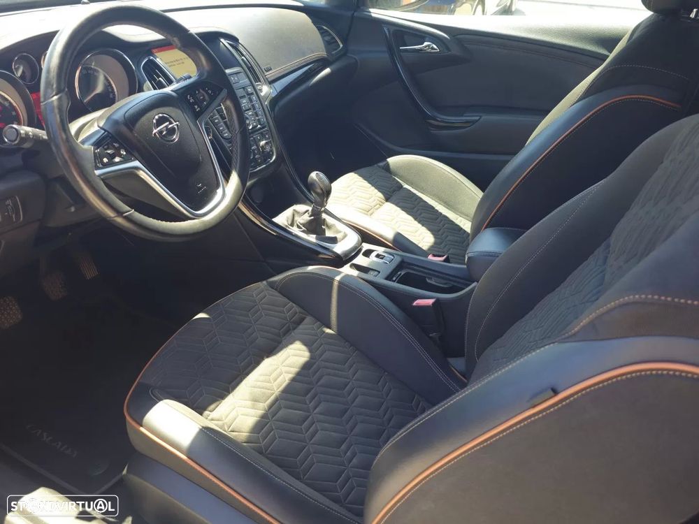 Opel Cascada 1.4 T S/S - 9