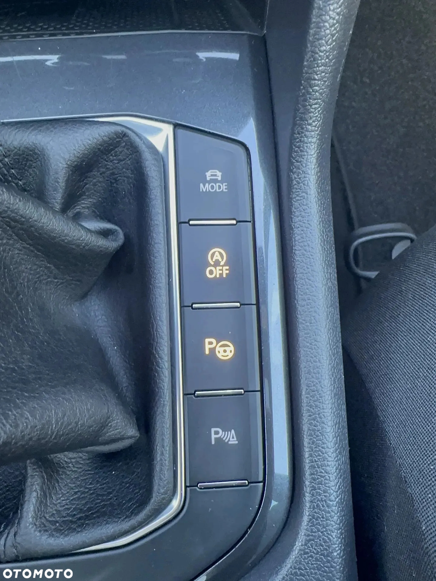 Volkswagen Tiguan - 32
