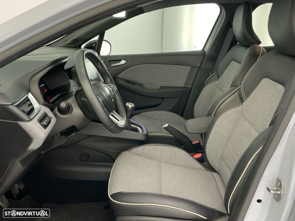 Renault Clio 1.0 TCe Techno - 11