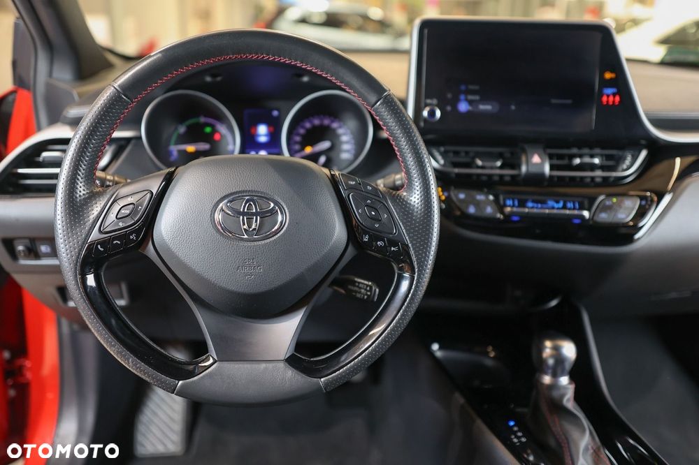 Toyota C-HR - 14