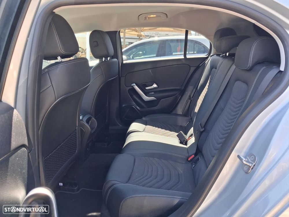 Mercedes-Benz A 200 Standard - 8