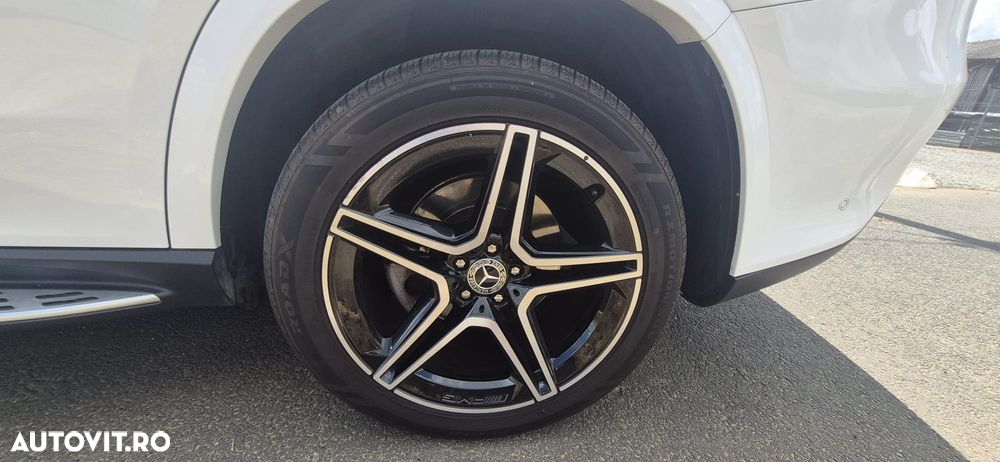 Mercedes-Benz GLS - 16