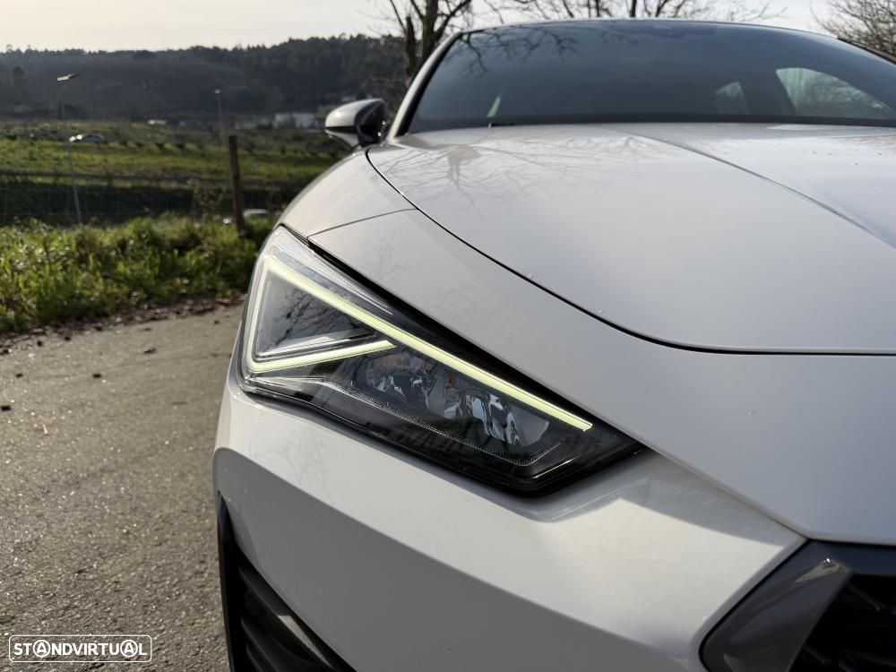 Cupra Leon 1.4 e-Hybrid VZ DSG - 12