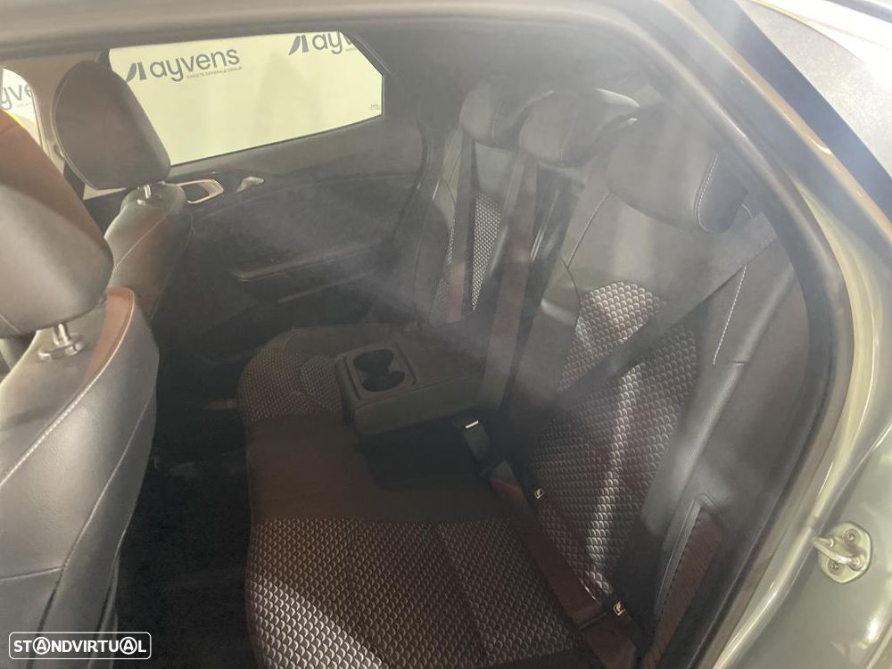 Kia XCeed 1.6 GDi PHEV Drive - 9