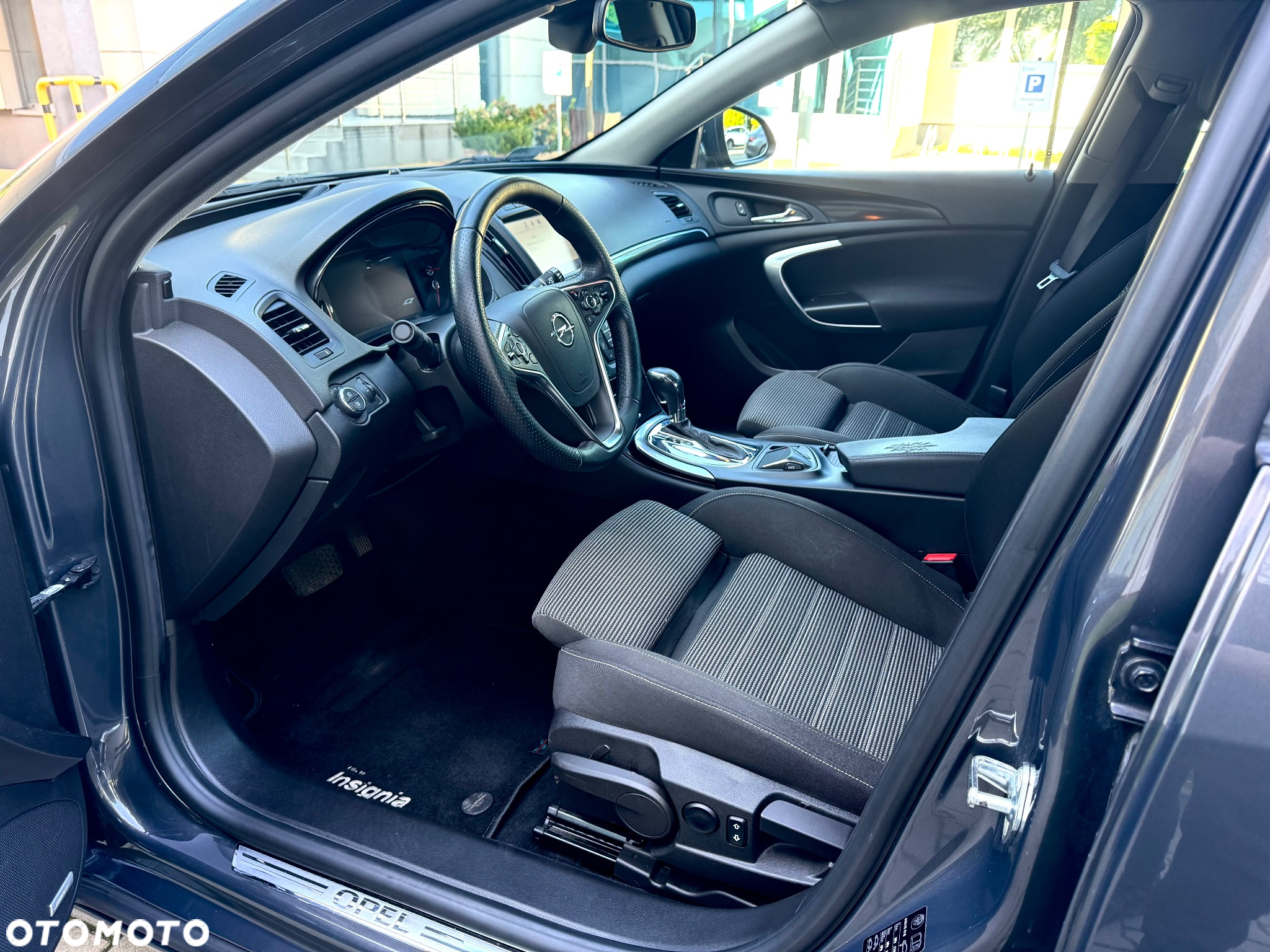 Opel Insignia - 12