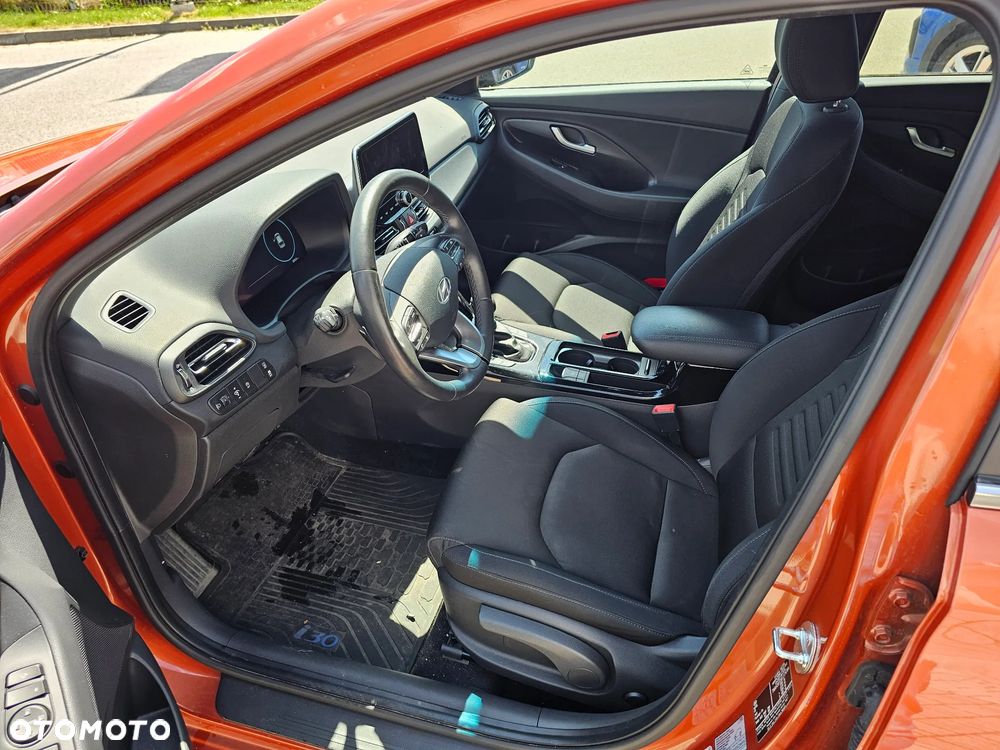 Hyundai i30 1.5 T-GDI 48V Smart DCT - 13