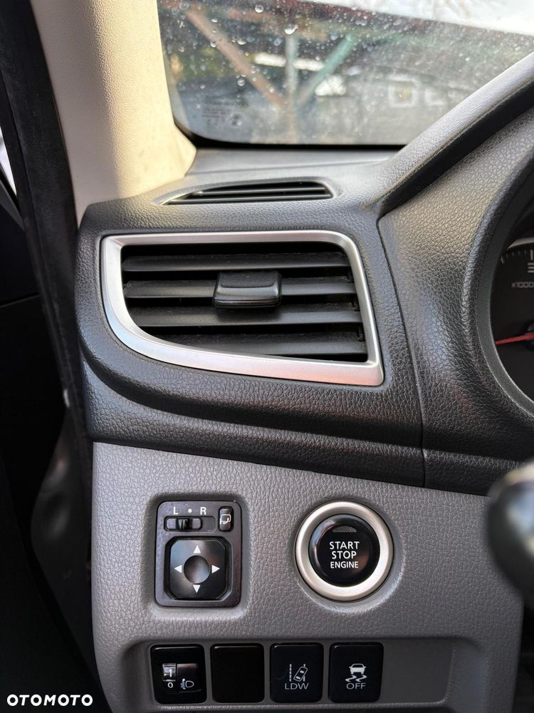 Mitsubishi L200 Pick Up 4x4 Autm Double Cab Edition 100+ - 31