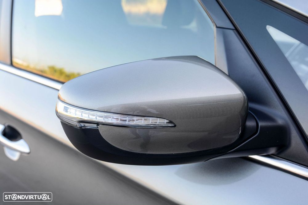 Kia Carens 1.7 CRDi ISG TX - 12