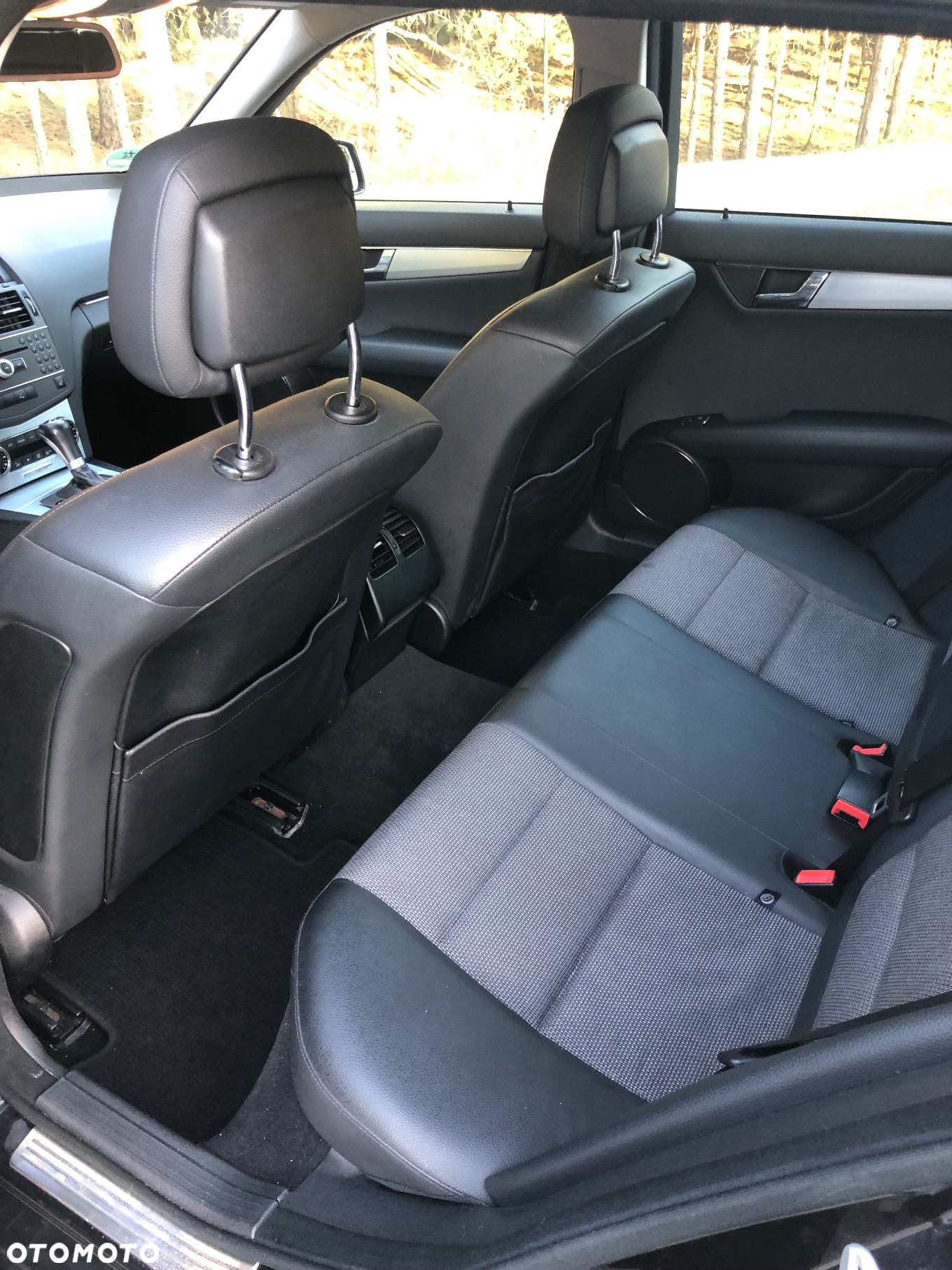 Mercedes-Benz Klasa C 220 T CDI DPF Automatik BlueEFFICIENCY Avantgarde - 10