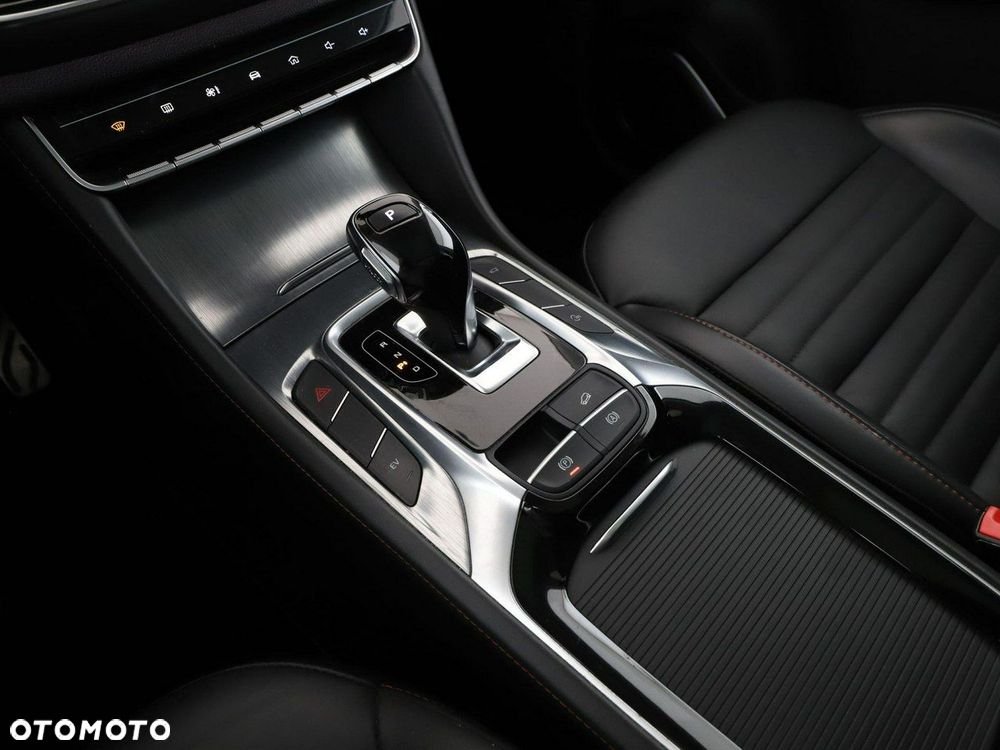 MG EHS 1.5T-GDI Luxury - 28