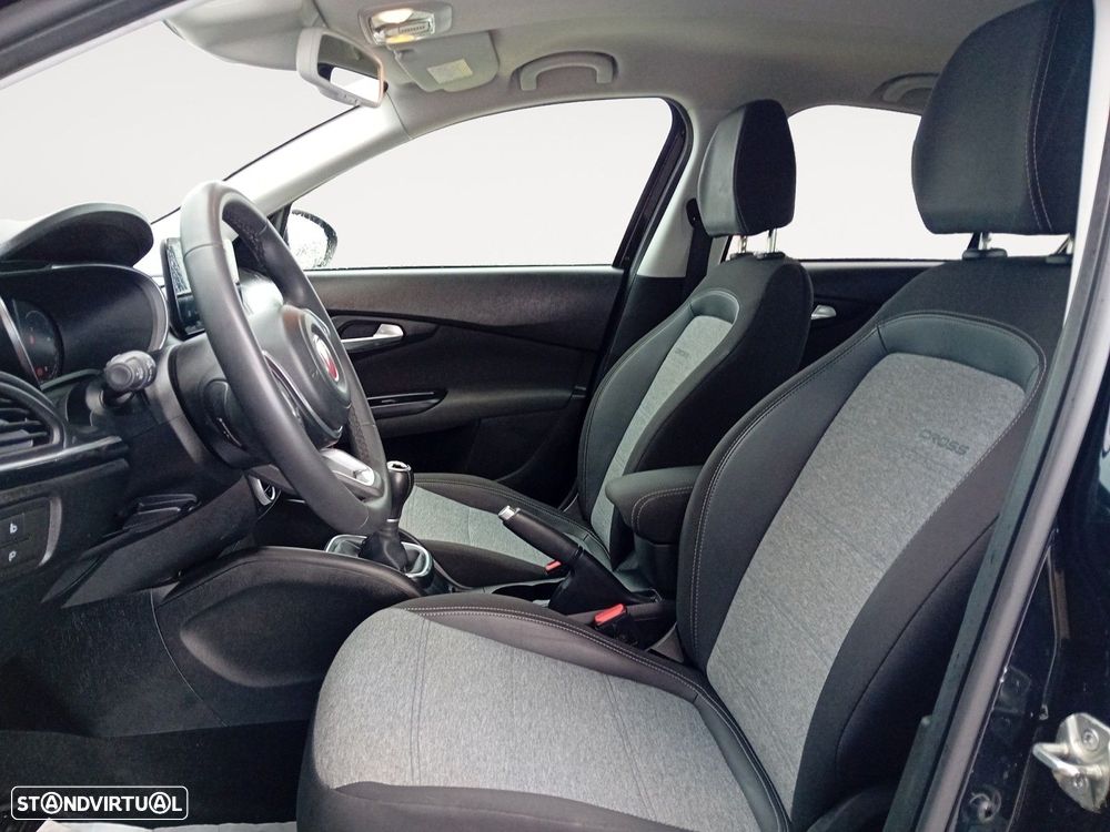 Fiat Tipo Cross 1.0 GSE T3 - 9