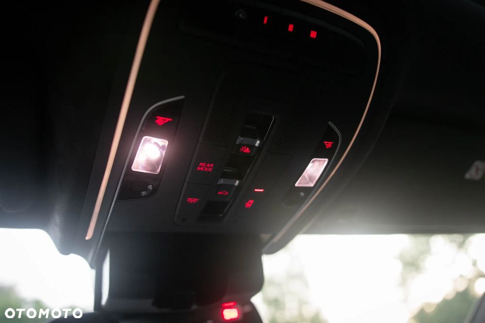 Audi A8 4.0 TFSI cylinder on demand quattro tiptronic Lang - 39