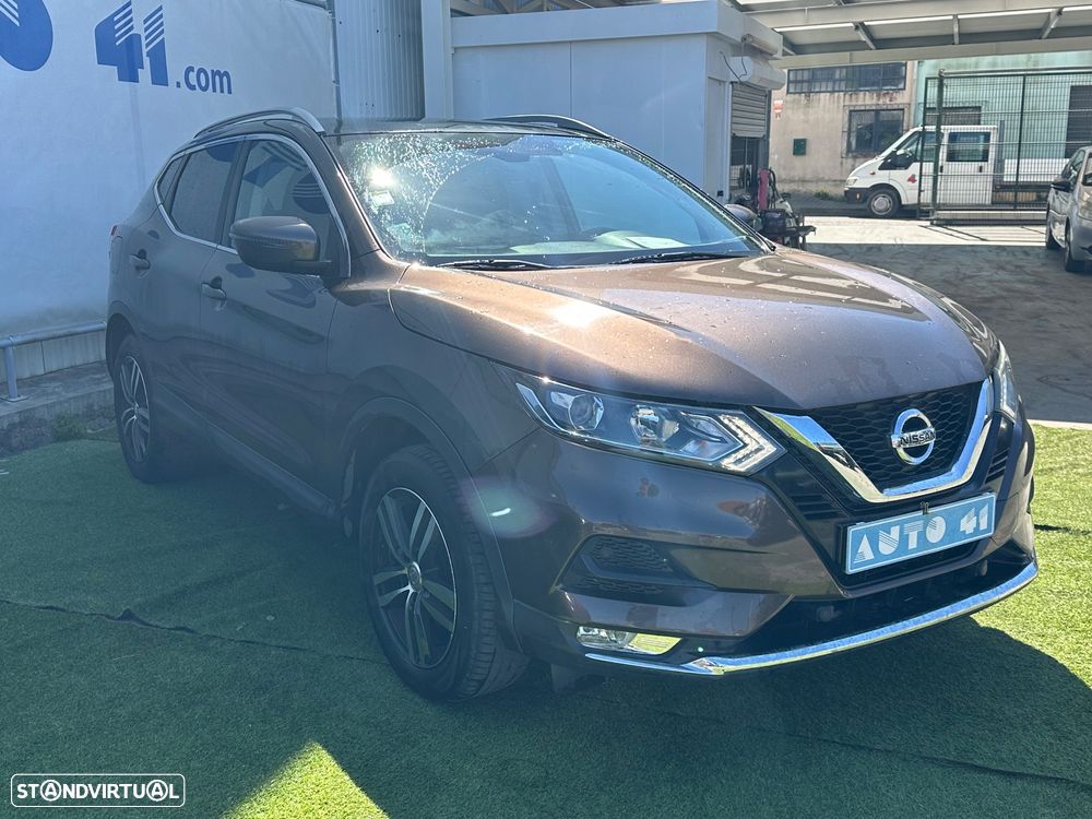 Nissan Qashqai 1.5 dCi N-Connecta - 2