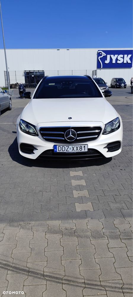 Mercedes-Benz Klasa E - 2