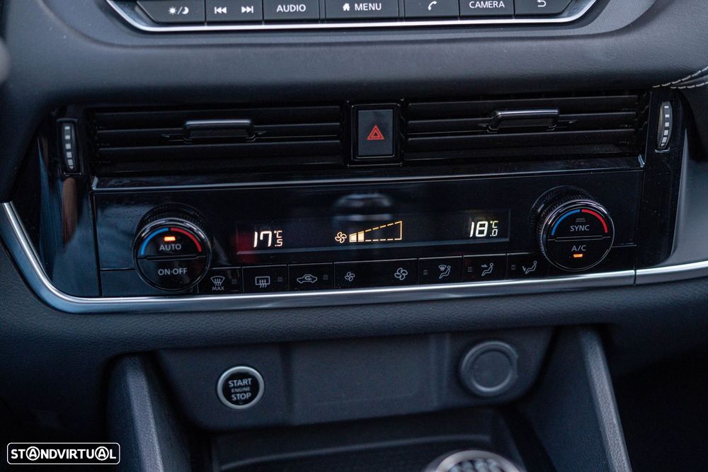 Nissan Qashqai 1.3 DIG-T Acenta LED+R - 21