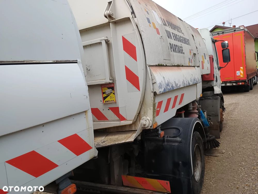 Renault MIDLUM automat odkurzacz - 7