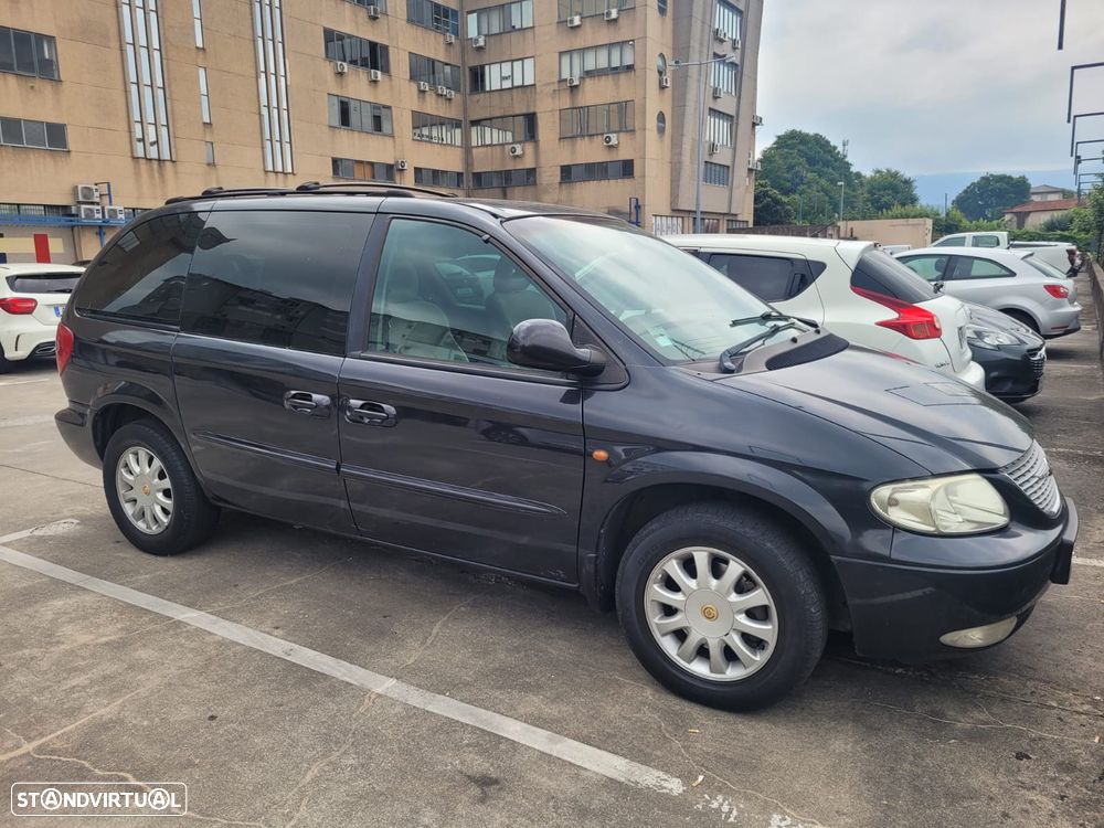 Chrysler Voyager - 3