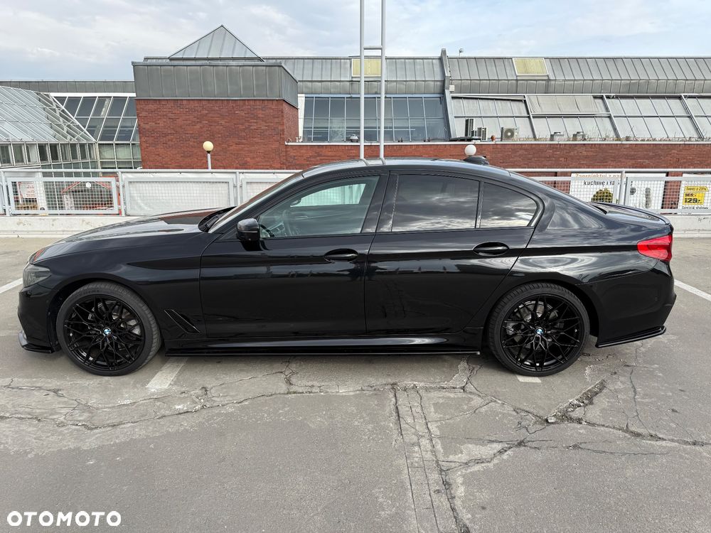 BMW Seria 5 520d xDrive M Sport sport - 4