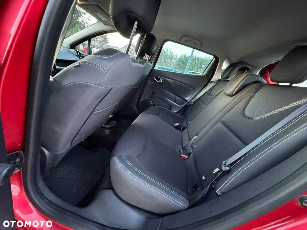 Renault Clio - 16