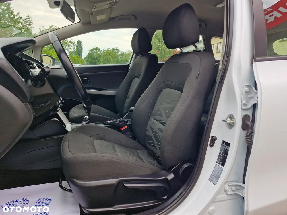 Kia Ceed 1.4 CVVT Attract - 12