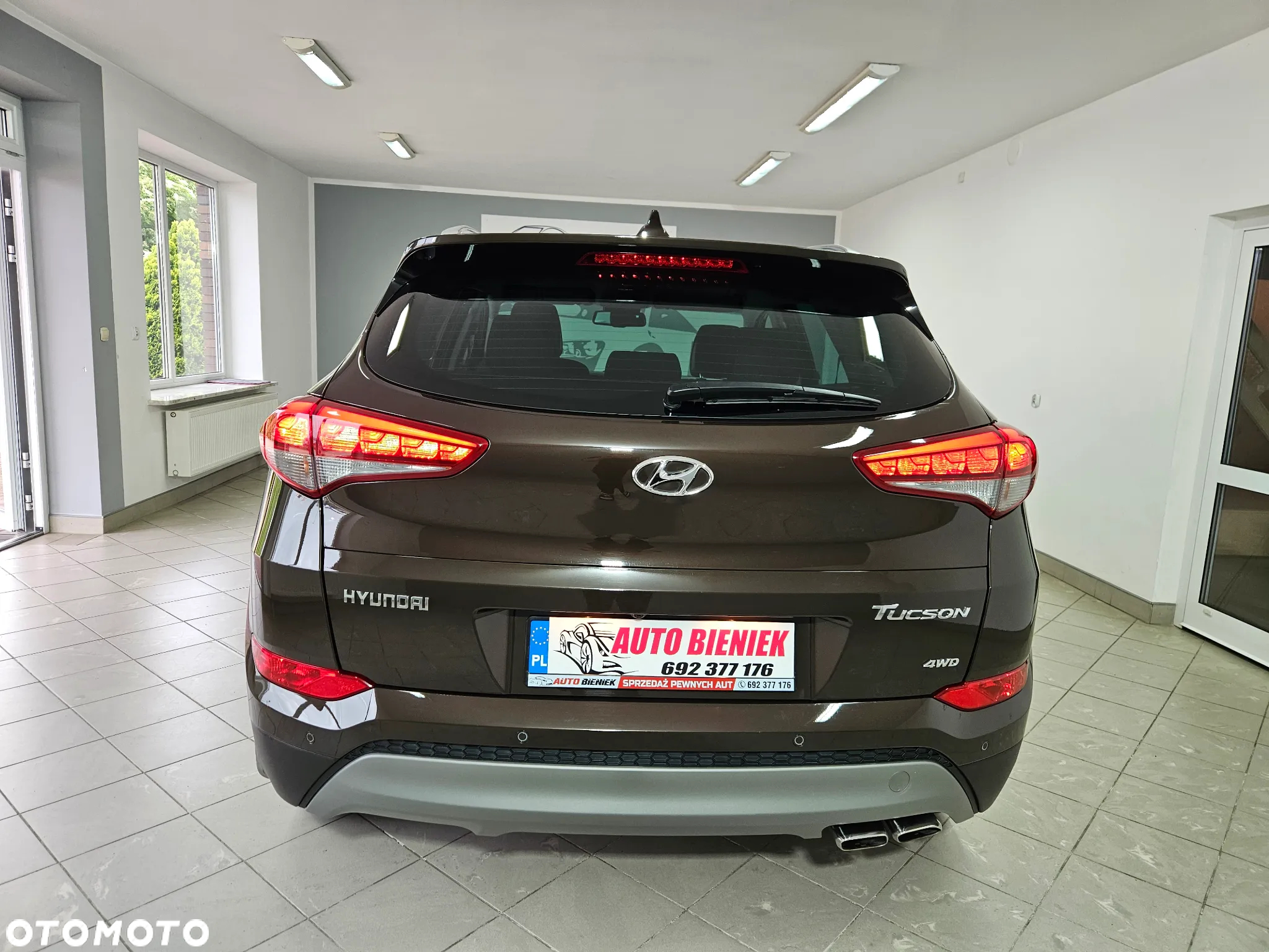 Hyundai Tucson 2.0 CRDI Premium 4WD - 8