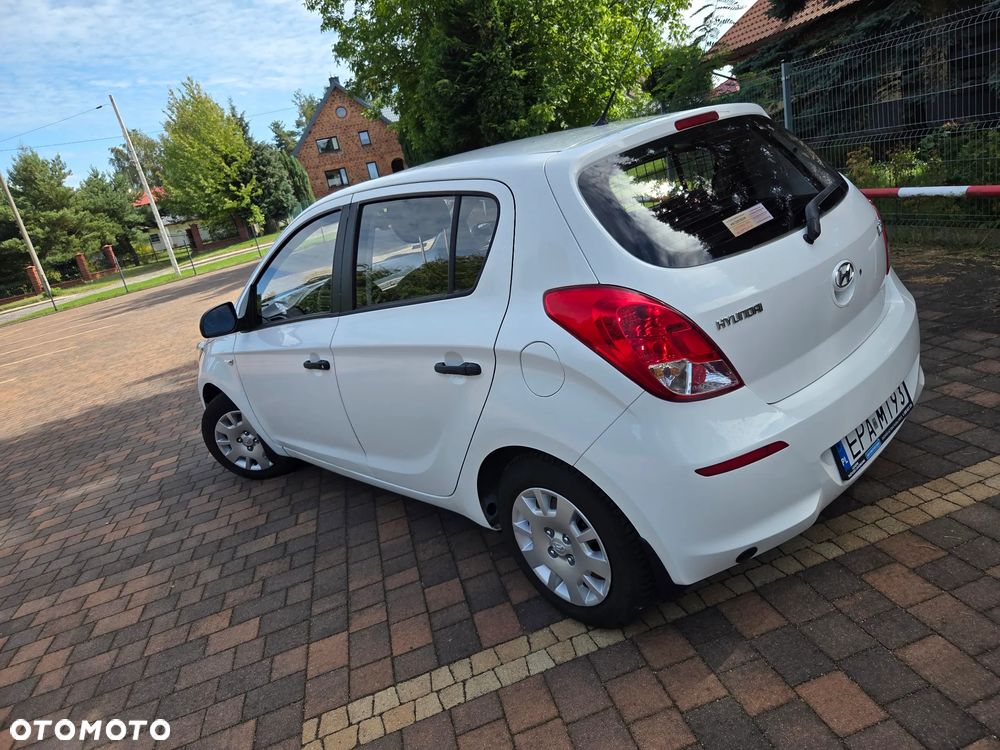Hyundai i20 - 3