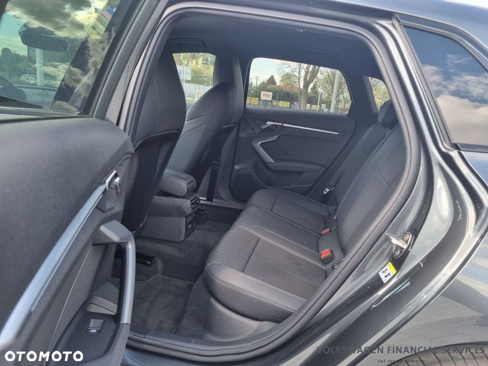 Audi A3 Sportback - 11