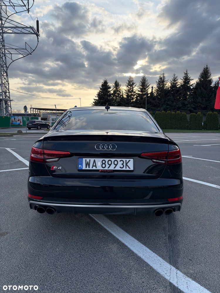 Audi S4 Limousine - 7