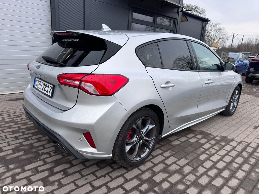 Ford Focus 1.5 EcoBlue Start-Stopp-System ST-LINE X - 13