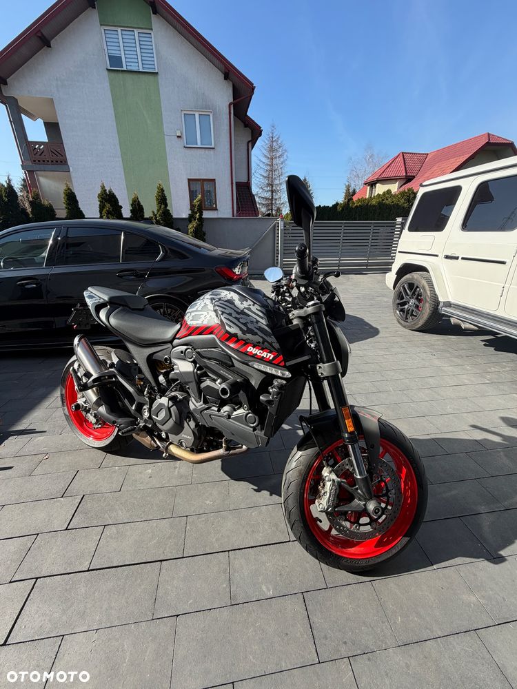 Ducati Monster - 5