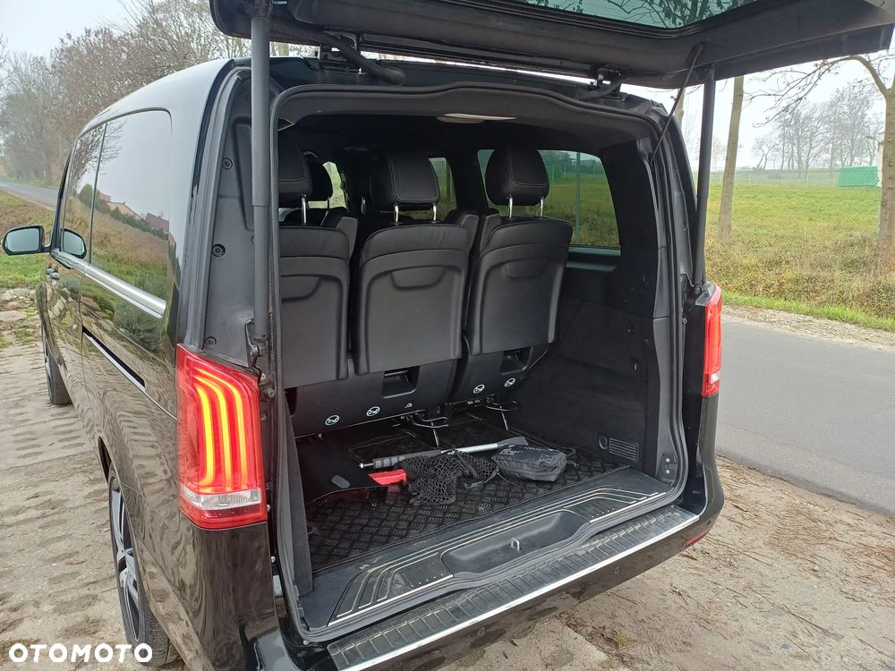 Mercedes-Benz Klasa V 300 d Extralang 9G-TRONIC Avantgarde - 33