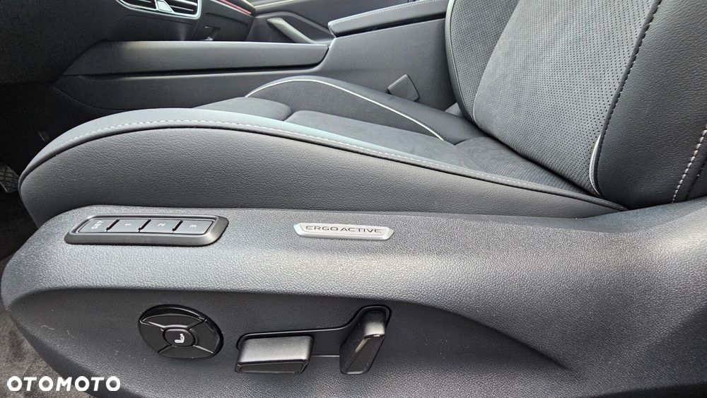 Volkswagen Passat - 34