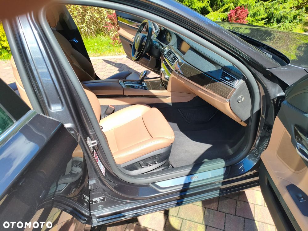 BMW Seria 7 730d - 7