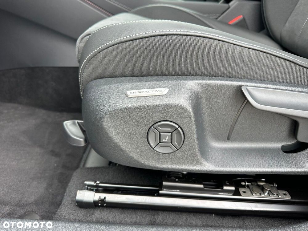 Volkswagen T-Roc 1.5 TSI Style DSG - 12