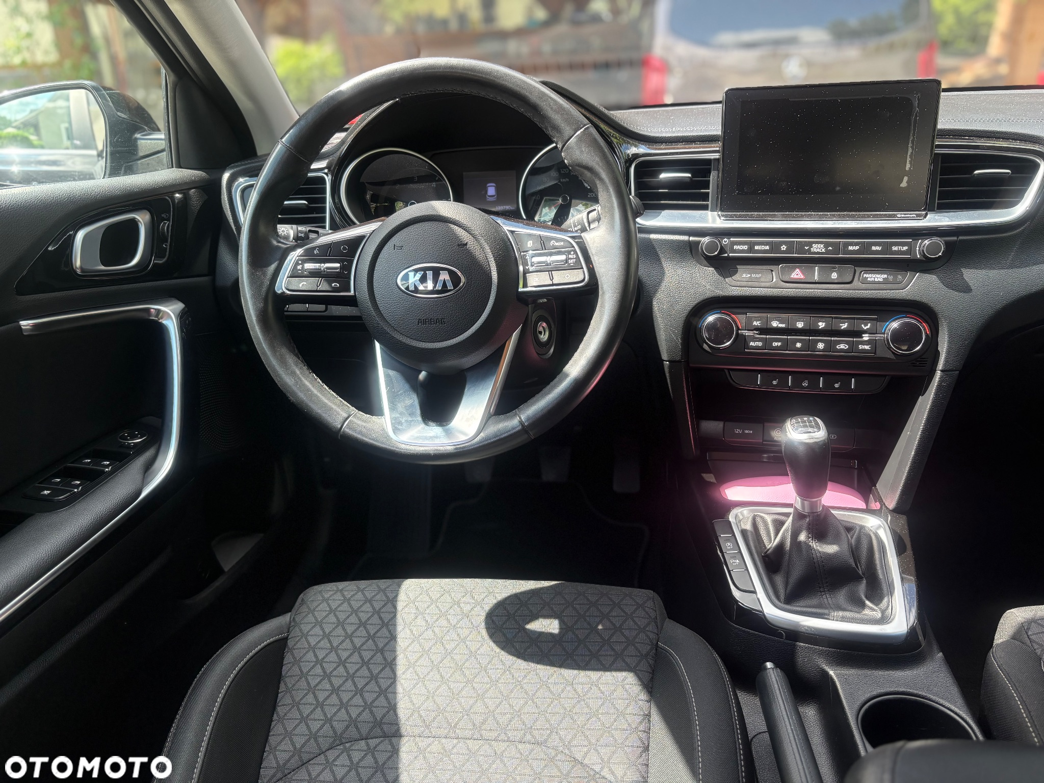 Kia Ceed - 23